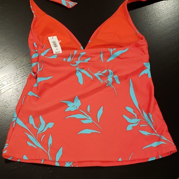 NWT! GAP halter style tankini top XS - Picture 3 of 4